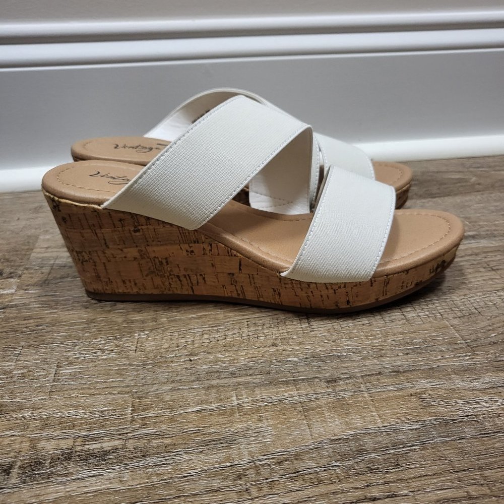 Wedge sandals